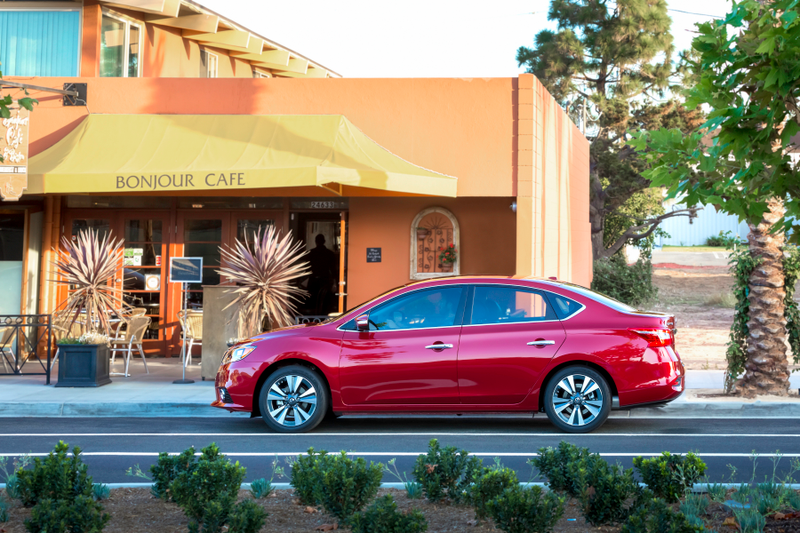Illustration for article titled Nissan Thinks The New 2016 Sentra Will Make You Fall In Love With Sedans